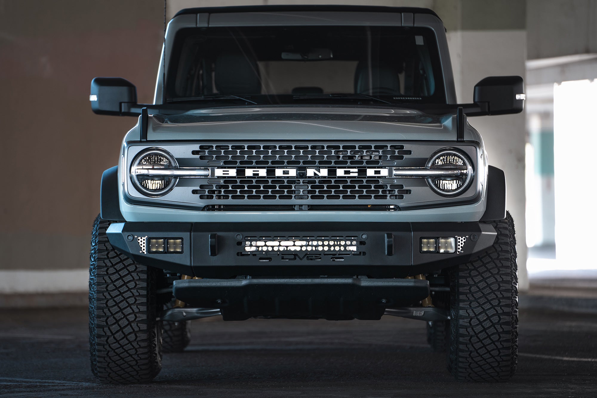 Low Profile 2021+ Ford Bronco Modular Front Bumper | DV8 Offroad