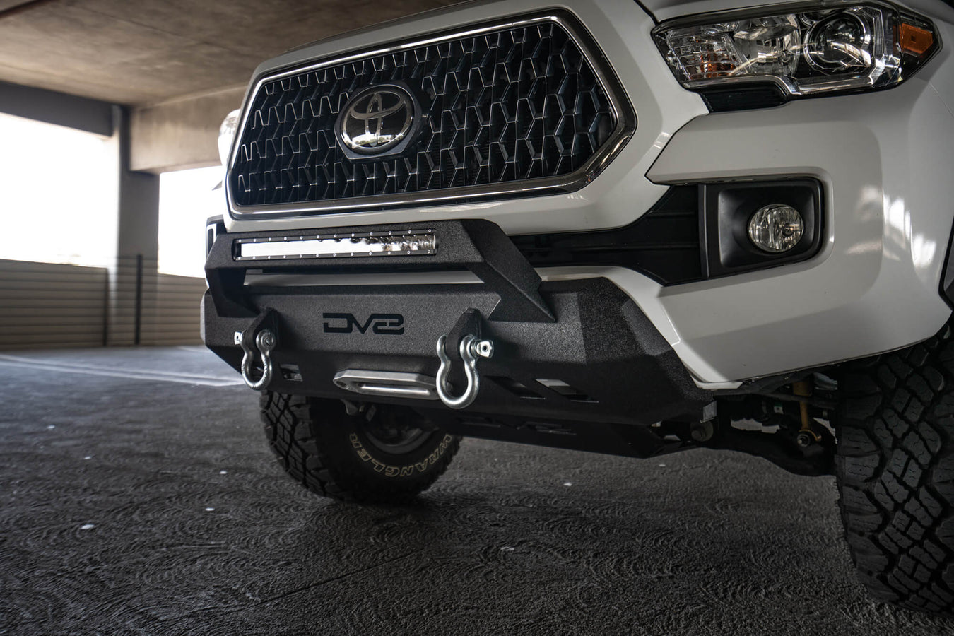 Toyota Tacoma Bumpers & Accessories