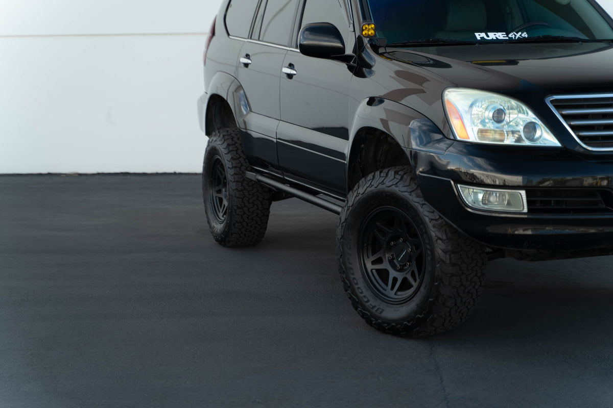 Lexus GX 470 Rock Sliders | FS-15 Series | DV8 Offroad