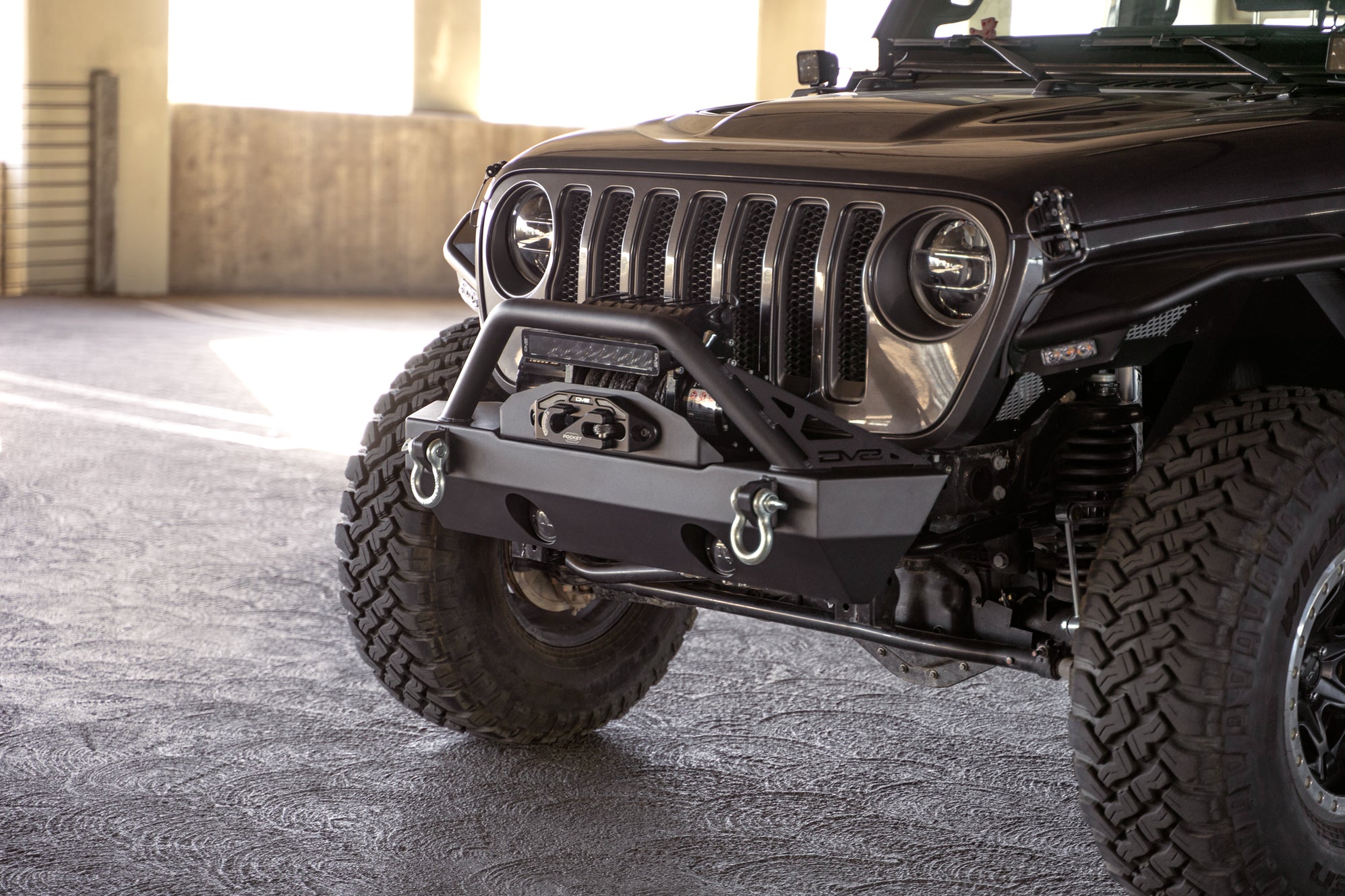 Wrangler & Gladiator Stubby Front Bumper | DV8 Offroad