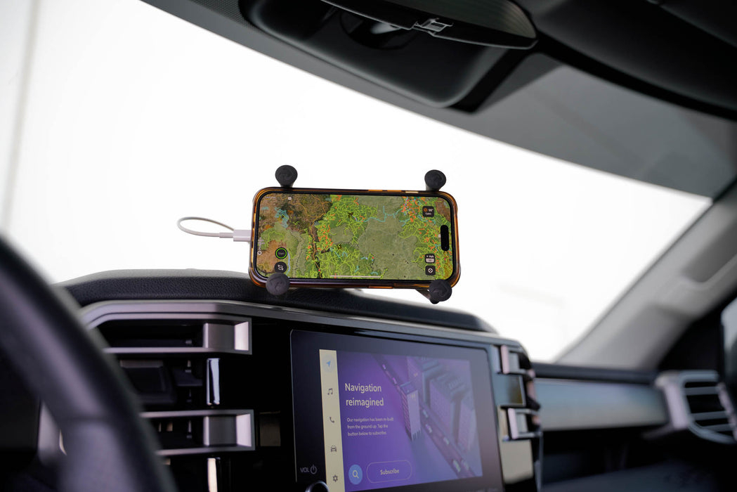 2022-2023 Toyota Tundra & 2023 Sequoia Digital Device Dash Mount used to show GPS