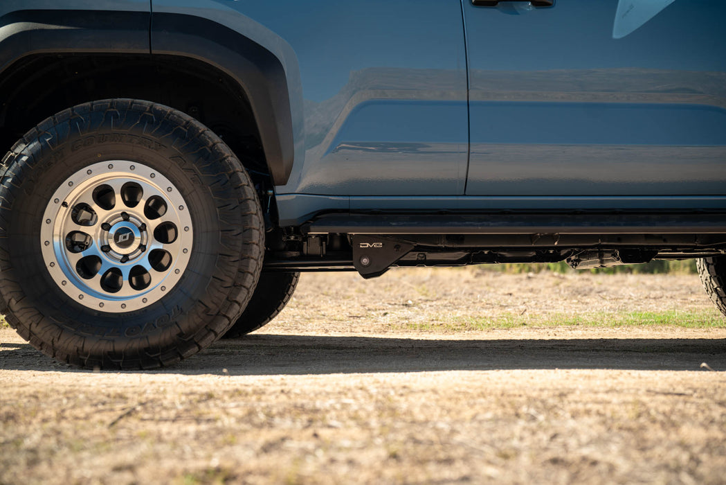 6th Gen Toyota 4Runner with Trailing Arm Skid Plate installed