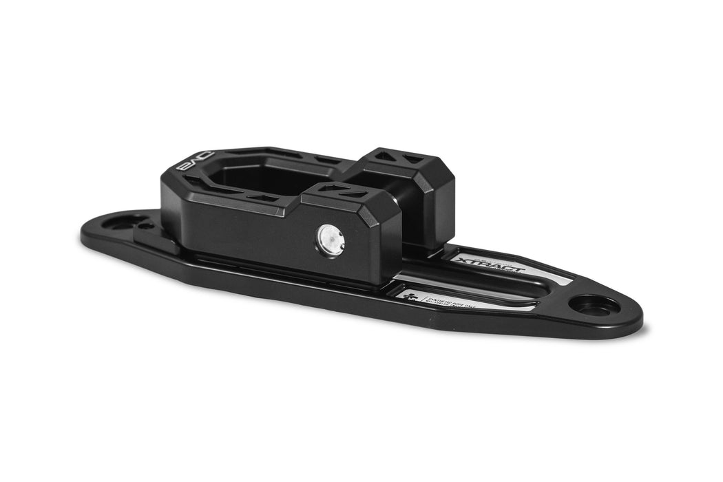 DV8 Xtract Winch Fairlead | Closed System