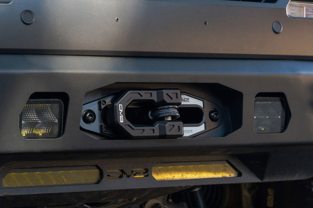 DV8 Xtract Winch Fairlead | Closed System