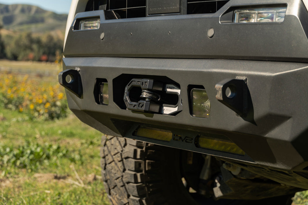 DV8 Xtract Winch Fairlead | Closed System
