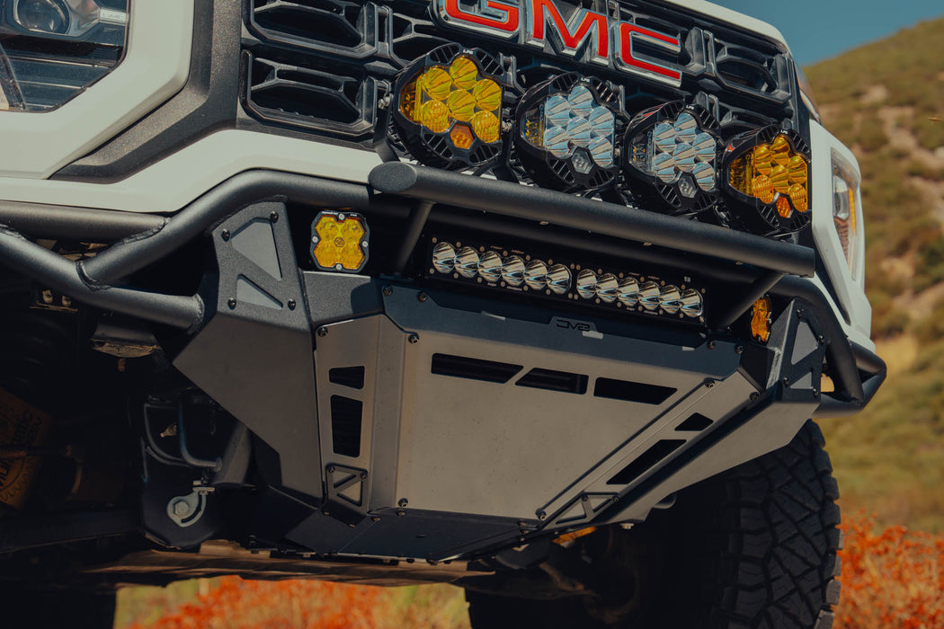 Close view of integrated skid plate of the installed 2023+ GMC Canyon Tube Front Bumper