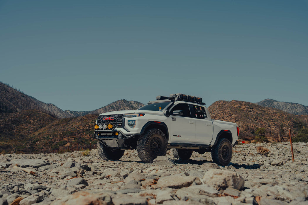 GMC rock crawling with GMC Canyon Tube Front Bumper installed and ample clearance