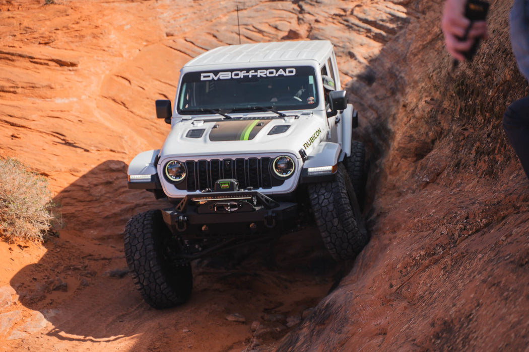 2007-2026 Jeep Wrangler & Gladiator | FS-25 Stubby Front Bumper