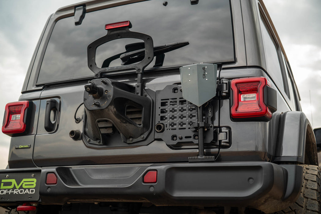 Jeep Wrangler JL Tailgate Reinforcement Molle Panel Installed with shovel attached