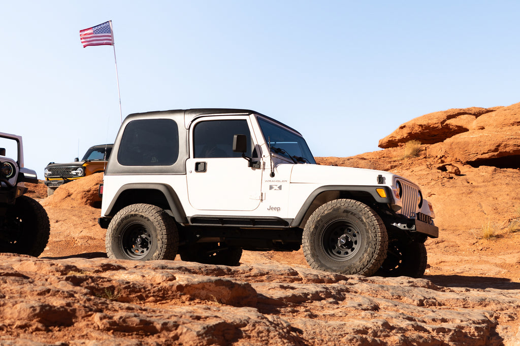 Wrangler TJ Square Back Hard Top | DV8 Offroad