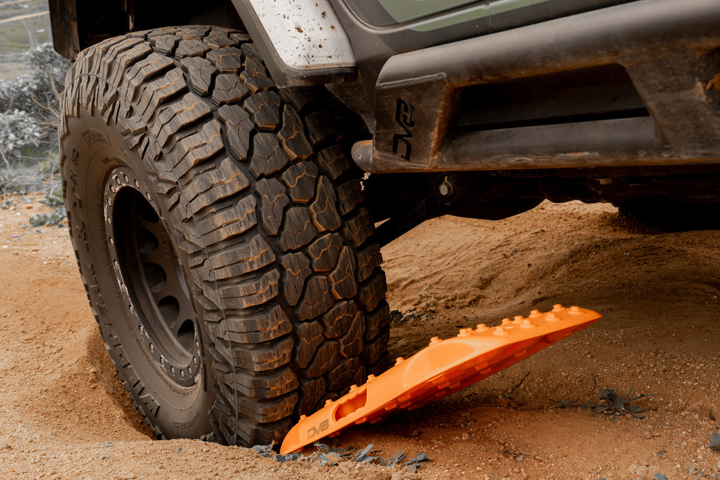 DV8 Xtract Mini Traction Board Pair | Black or Orange