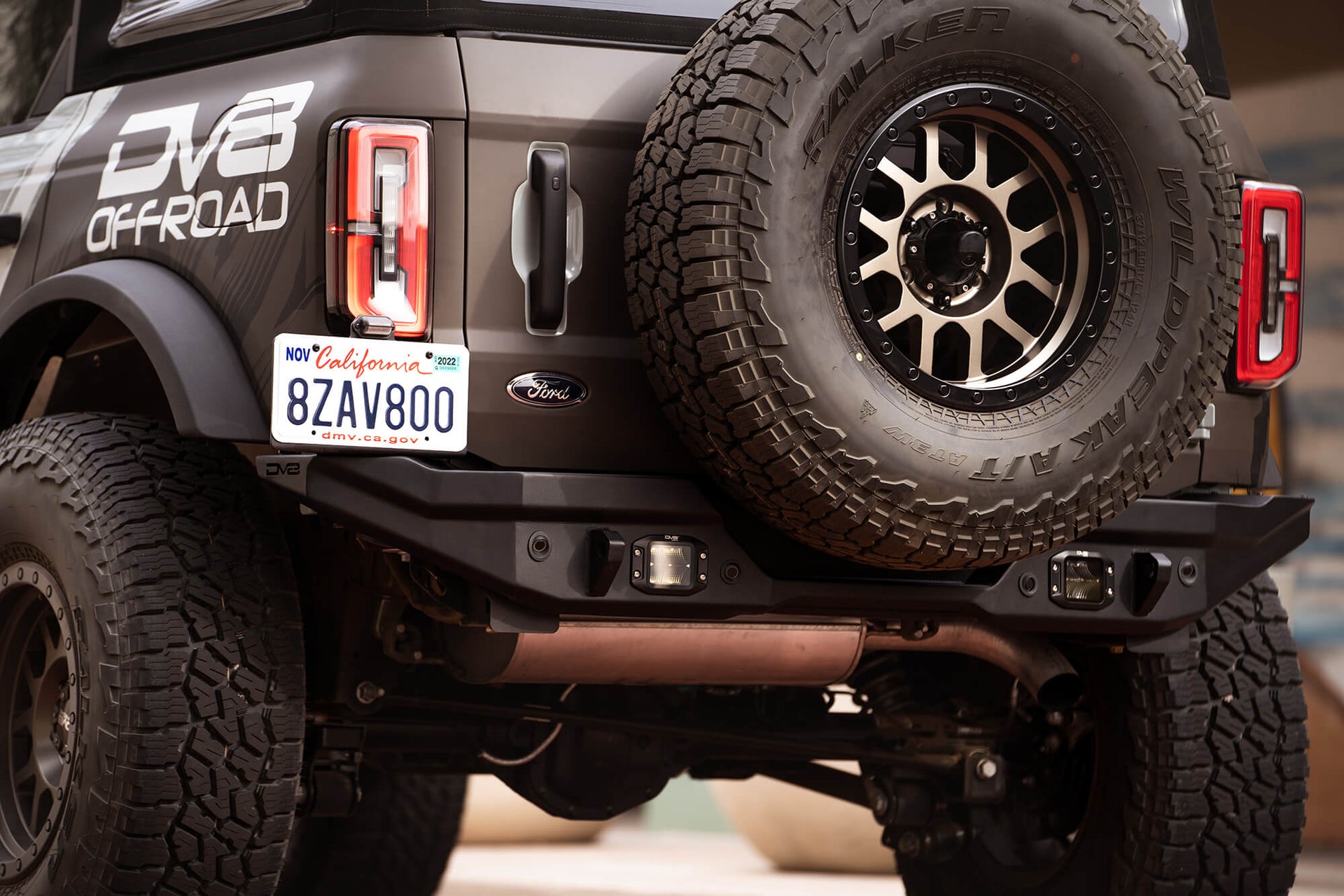 Bronco Rear Bumper with License Plate Mount