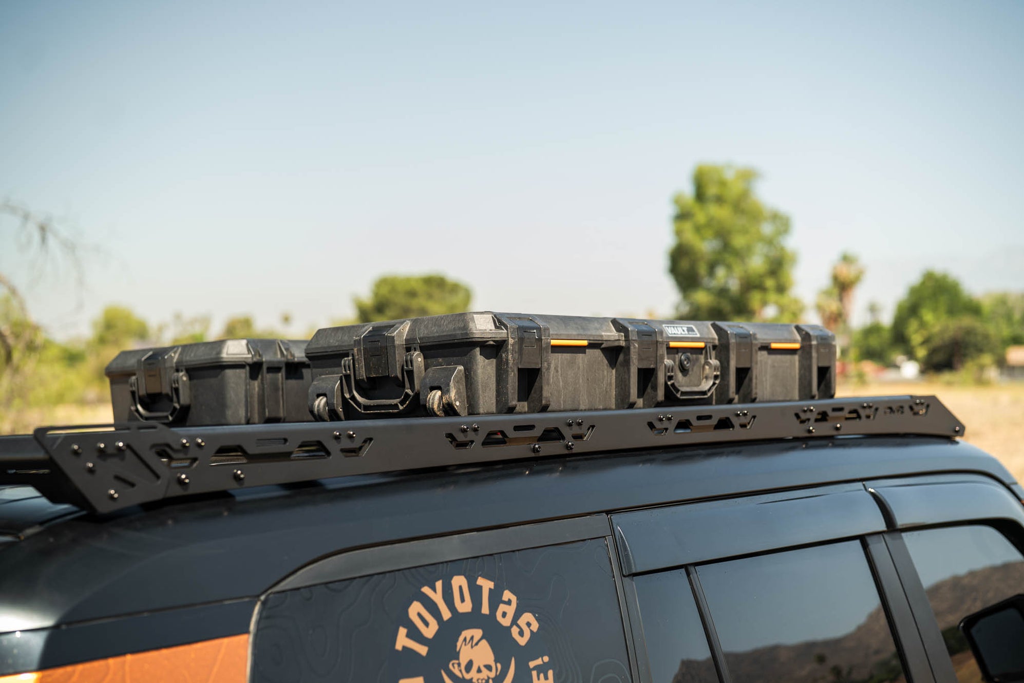2024+ Lexus GX 550 and Toyota Land Cruiser Roof Rack | DV8 Offroad