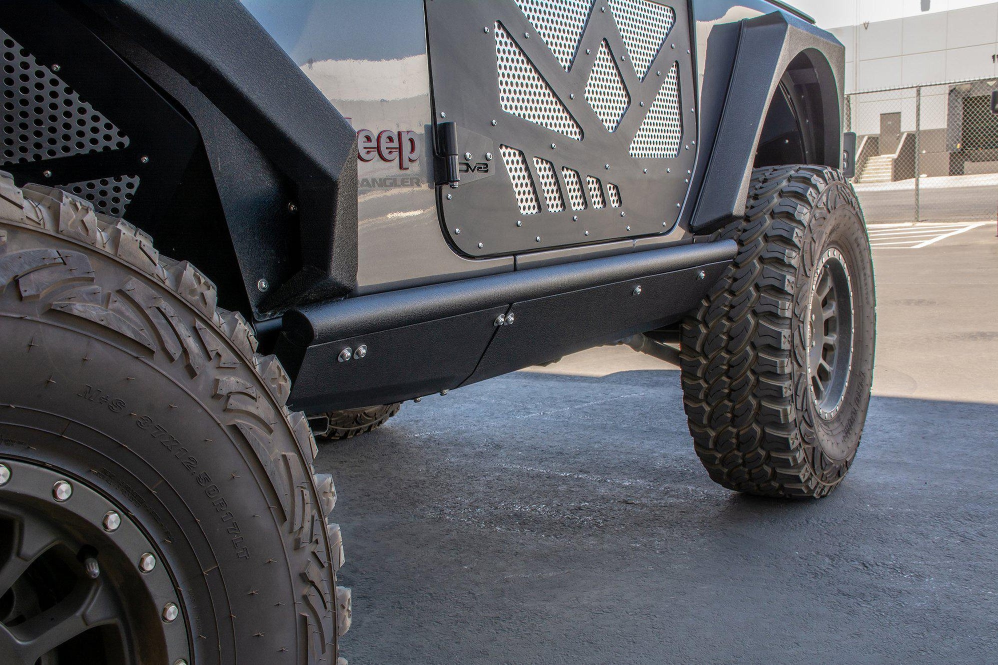 Jeep Wrangler JL 2 Door Boatside Rock Sliders | DV8 Offroad