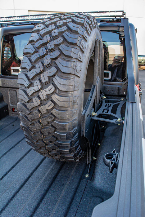 2020-21 Jeep Gladiator JT Stand Up Spare Tire Mount-DV8 Offroad