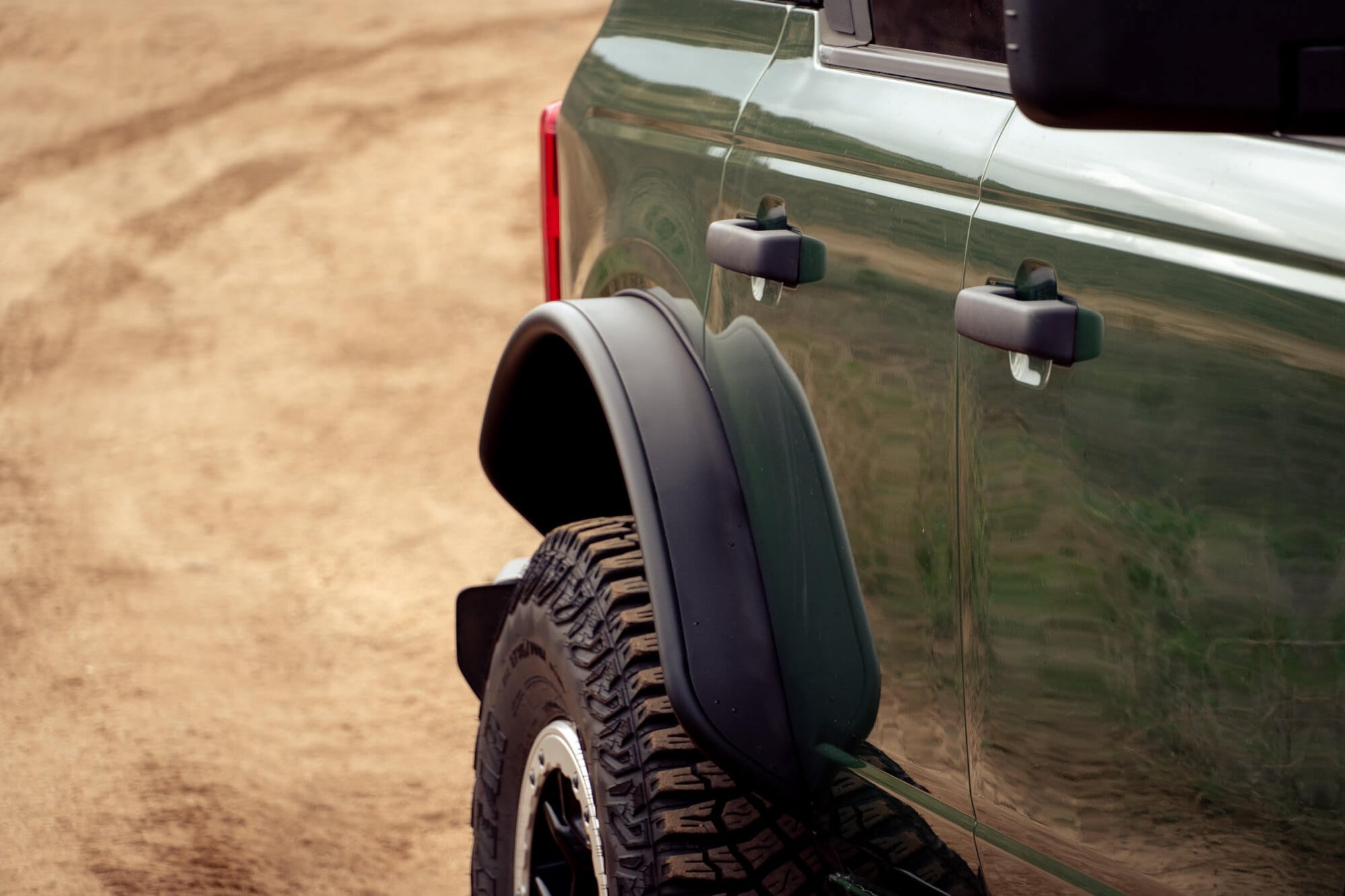 6th Gen Bronco Tube Fender Flares DV8 Offroad